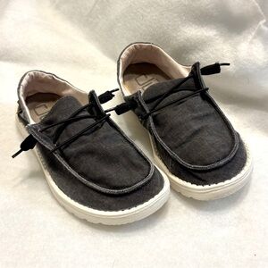 Hey Dude Wendy Chambray Off Black Size 8 EUC